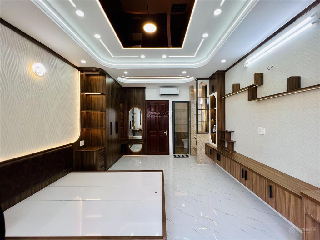 Giá tốt, mẫu đẹp, hiện đại 5 tầng 62m2 chỉ 7,2 tỷ đ. lê đức anh  lê văn quới nối dài