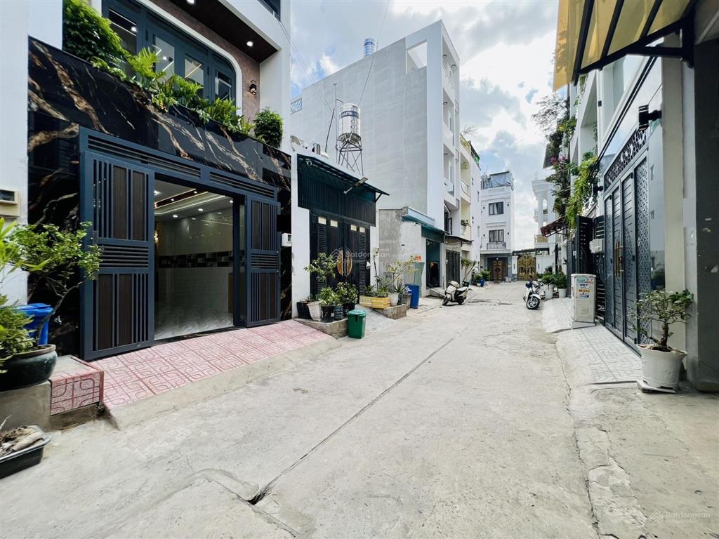 Giá tốt, mẫu đẹp, hiện đại 5 tầng 62m2 chỉ 7,2 tỷ đ. lê đức anh  lê văn quới nối dài