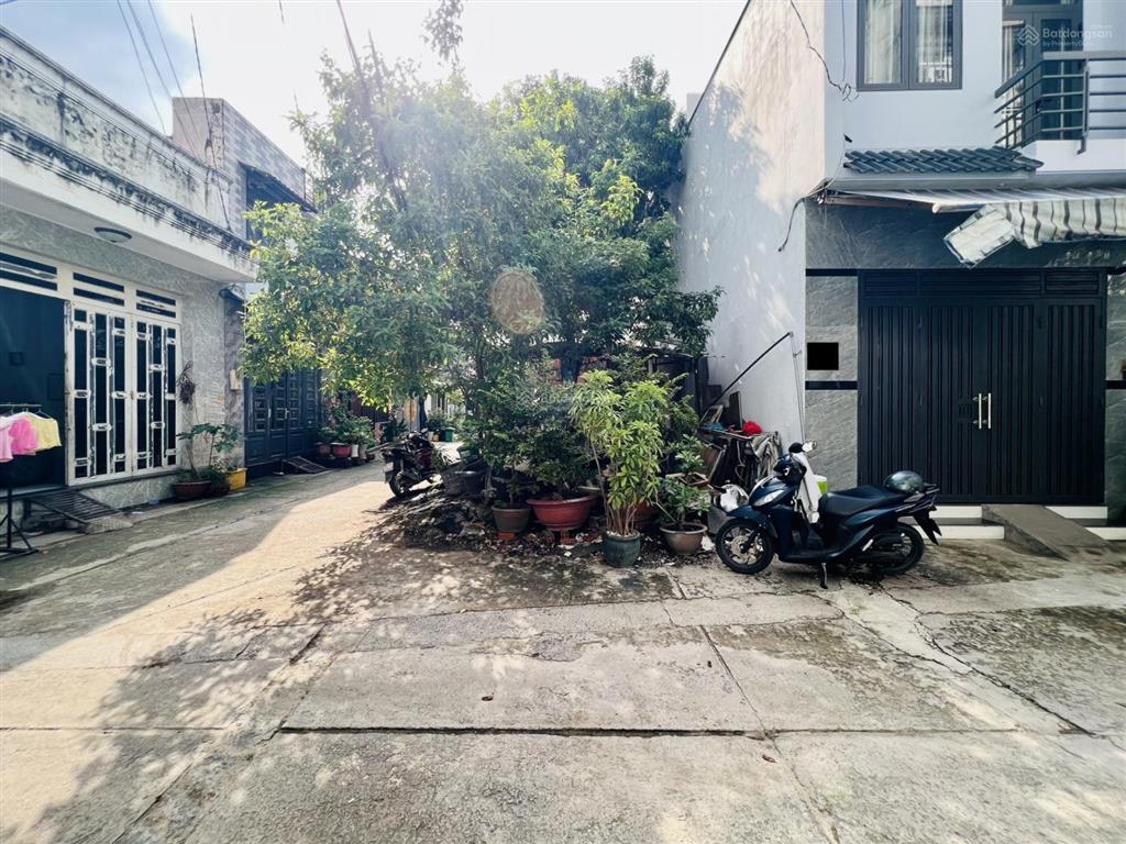 Giá tốt 60tr bán đất 2 mặt tiền đường số 10 5x14m 4,2 tỷ gần aeon tân phú, kênh tham lương