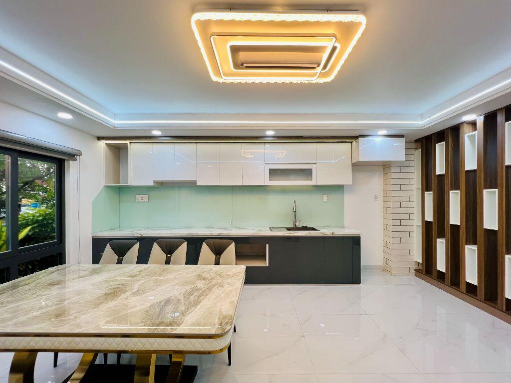 Nhà Đẹp Mới Xây Gần Ngã 4 Gò Mây Lê Trọng Tấn 4x16m 5 Tầng 5PN 5WC 7,7 Tỷ SHR