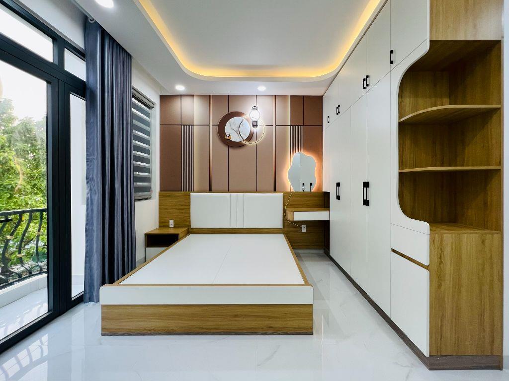 Nhà Đẹp Mới Xây Gần Ngã 4 Gò Mây Lê Trọng Tấn 4x16m 5 Tầng 5PN 5WC 7,7 Tỷ SHR
