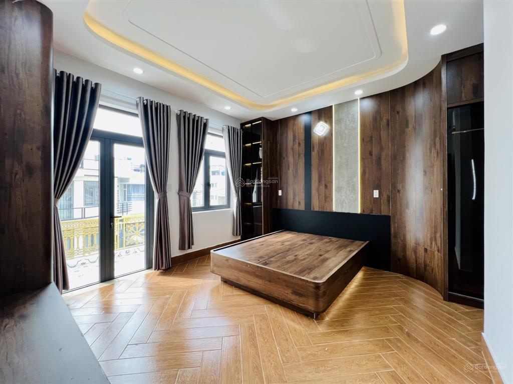 Nhà sát tân phú khu phan anh, 6,8x12m, 3 tầng, 4pn 5wc, đẹp mới xây, 7,2 tỷ shr