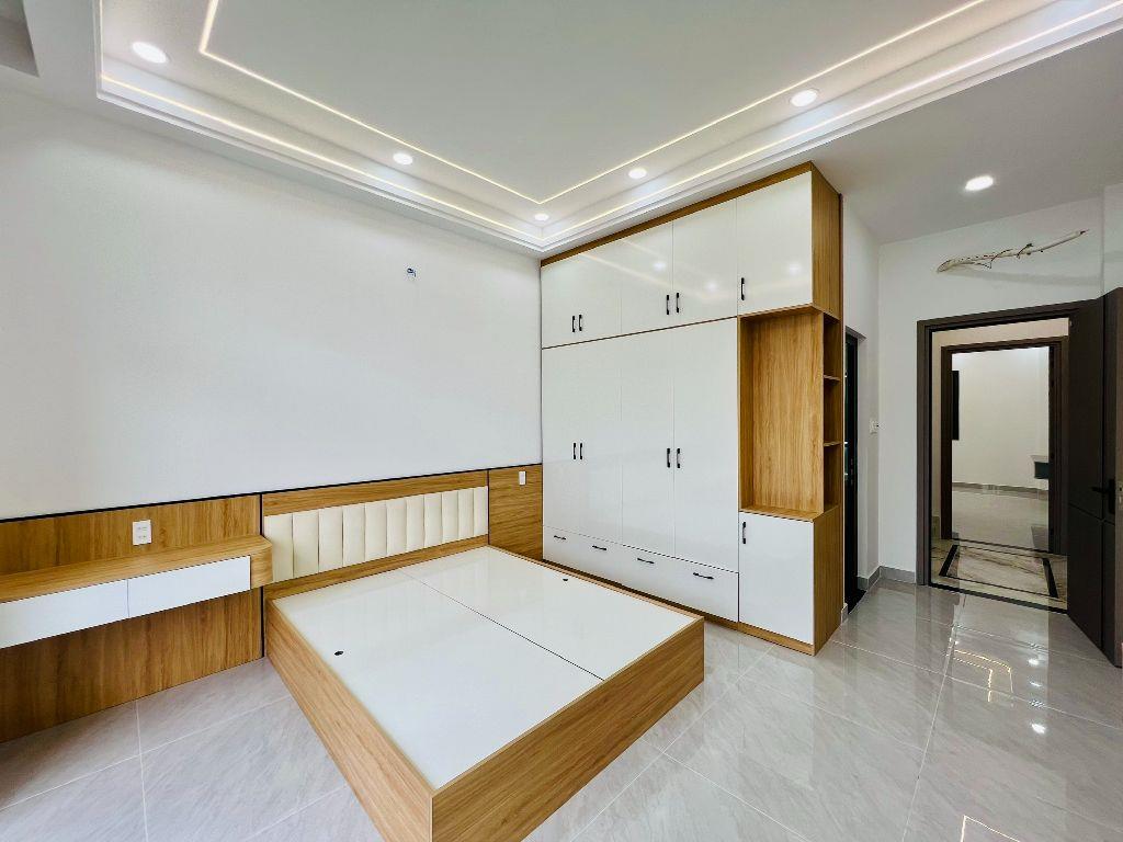 Siêu Phẩm Nhà Mặt Tiền KD Gần Tân Kỳ Tân Quý - Aeon Tân Phú 4x16m 5 Tầng 4PN 10,5 Tỷ