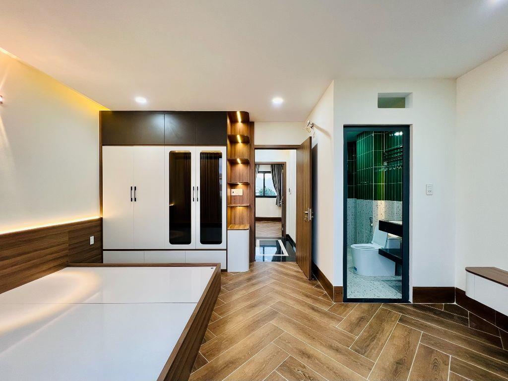 Nhà Khu Phan Anh Giáp Tân Phú Đường Tân Hòa Đông 5,2x13,5m 5 Tầng 5PN 5WC 7,5 Tỷ SHR