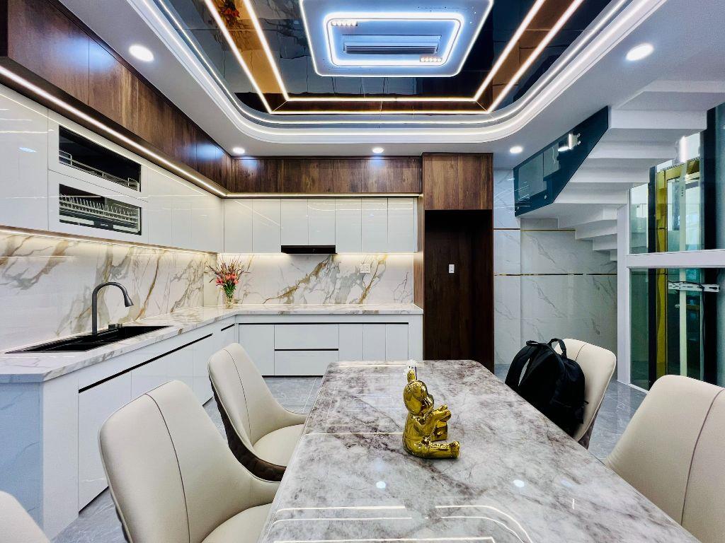 Siêu Phẩm Nhà Cao Cấp Gần Aeon Đường Tên Lửa 4,3x19m Thang Máy 5 Tầng 5PN 9,4 Tỷ SHR