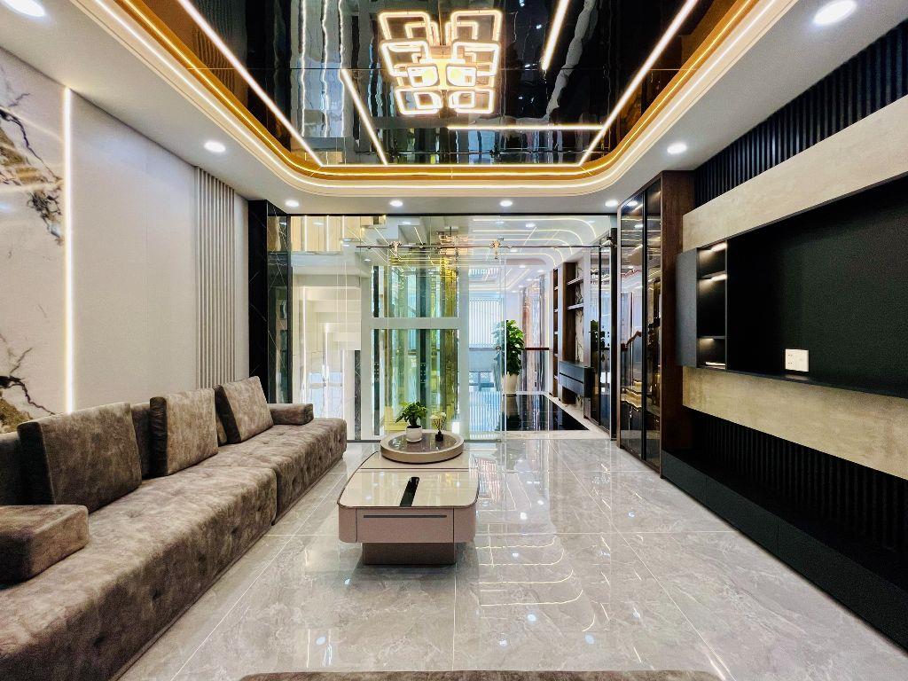 Siêu Phẩm Nhà Cao Cấp Gần Aeon Đường Tên Lửa 4,3x19m Thang Máy 5 Tầng 5PN 9,4 Tỷ SHR