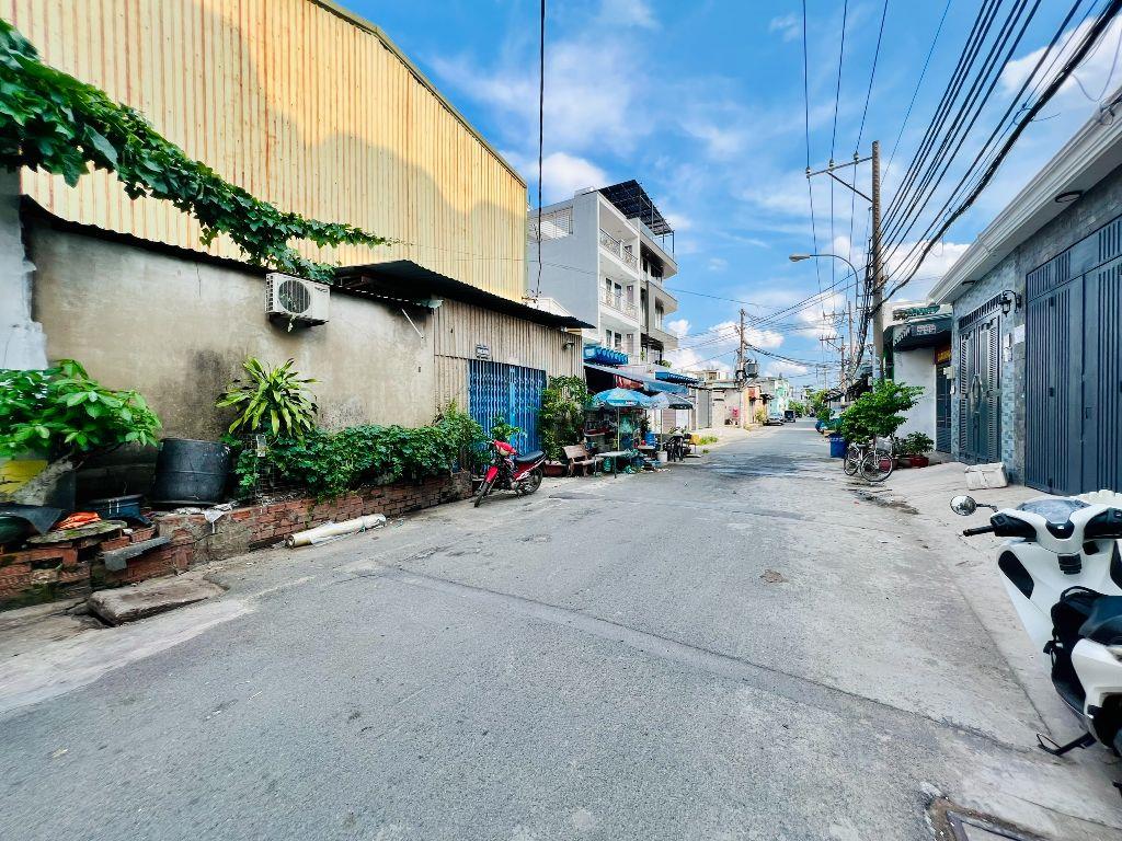 Giá Tốt 57 triệu/m2 Bán Nhà Kho - Xưởng Hương Lộ 2 Gần Tên Lửa 10,5x22m 12,5 Tỷ SHR