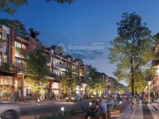Quỹ ngoại giao căn liền kề biệt thự the vista văn la mặt đường quang trung  hà đông vay nh lãi 0%