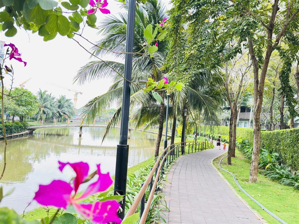 Cần bán gấp căn hộ 72 m2 mizuki park giá 4.1 tỷ có nội thất  sổ hồng sẵn