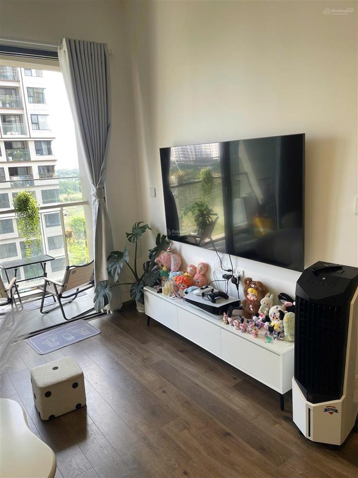 Cần bán gấp căn 60 m2 giá 4 tỷ  flora panorama mizuki park  view thoáng