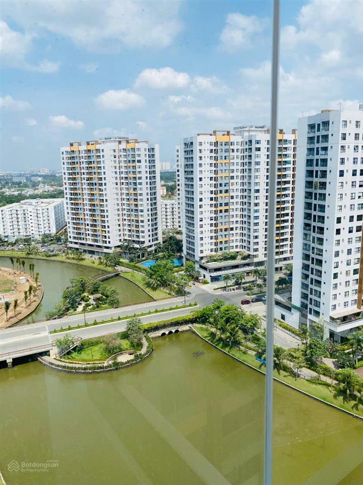 9.5tr/ tháng  cho thuê gấp ch 78 m2  mizuki park  view kênh đào siêu đẹp