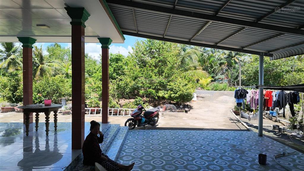 Chỉ 2 tỷ 450 triệu sở hữu 576m2 đất có thổ cư, nhà ở sẵn và nằm ngay khu vực đón vành đai 4