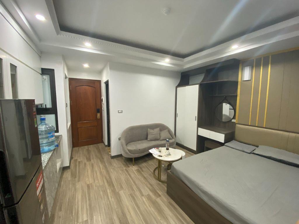 Cho thuê căn hộ chung cư mini tại ngõ 193 Trích Sài, Tây Hồ. Căn hộ View hồ Tây ô tô đỗ cửa. Chỉ 5.8tr