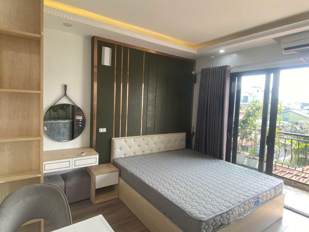 Cho thuê Căn hộ chung cư mini Full đồ cao cấp. Ban công View Hồ Tây cực Chill. Chỉ 7tr