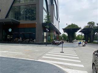 Bán góc ngã tư starbucks diện tích 163m2, doanh thu 150tr/tháng, hợp đồng 5 năm. gọi 0941 617 ***