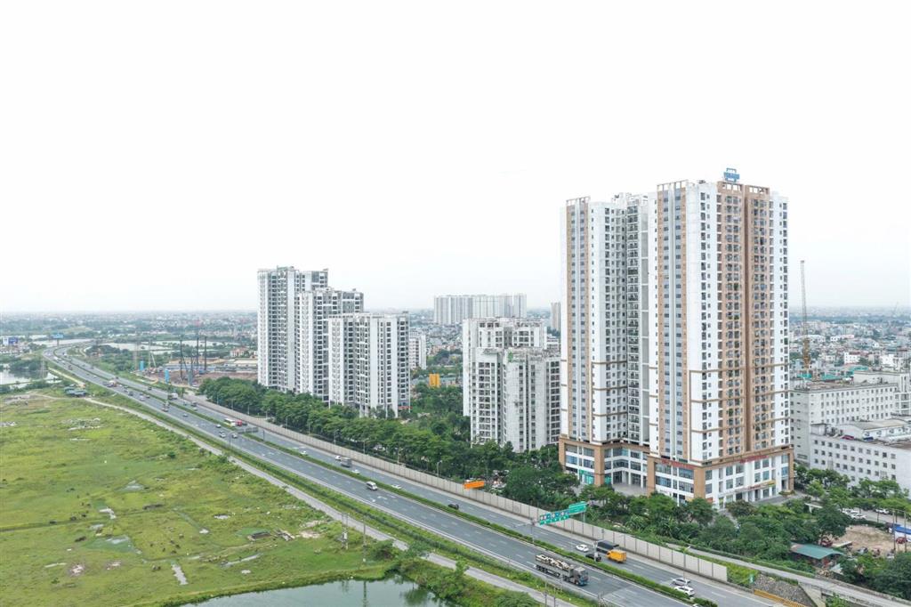 Bán sàn chân đế tứ hiệp plaza, giá chỉ 2,4 tỷ/căn, sổ lâu dài, trực tiếp cđt 0941 617 ***