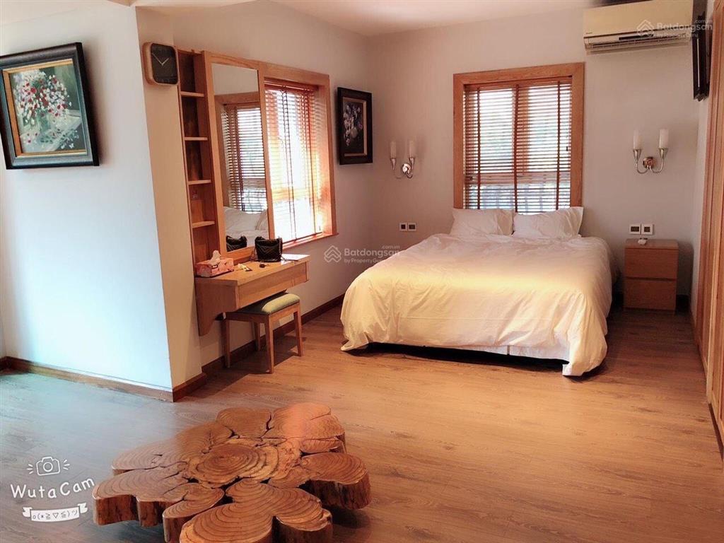 Cho thuê nhà tt tầng 4 tại phố trần hưng đạo, dt 50m2, 1 ngủ view đẹp thoáng, giá 12,5 triệu