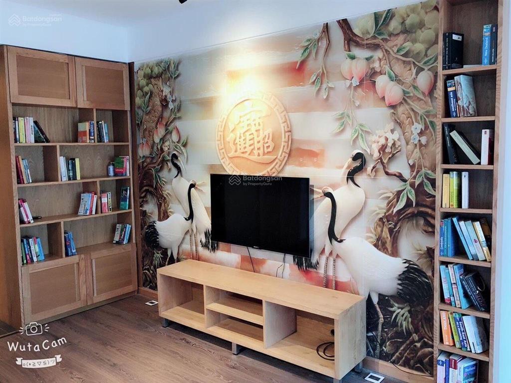 Cho thuê nhà tt tầng 4 tại phố trần hưng đạo, dt 50m2, 1 ngủ view đẹp thoáng, giá 12,5 triệu