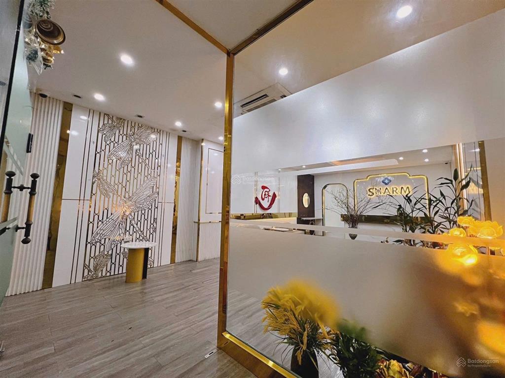 Cho thuê mặt bằng phố mai hắc đế 140m2 thông sàn, riêng biệt, mới đẹp giá chỉ 30 triệu/tháng
