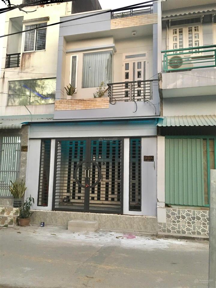 Cho thuê nhà nguyên căn xã phong phú, giáp q8, nvl, 3pn, 7tr  gần chợ phú lạc