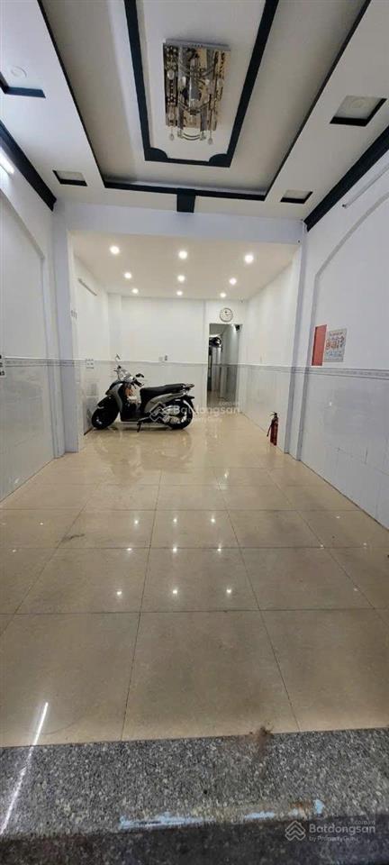 Nhà đẹp q4, tphcm thích hợp chdv