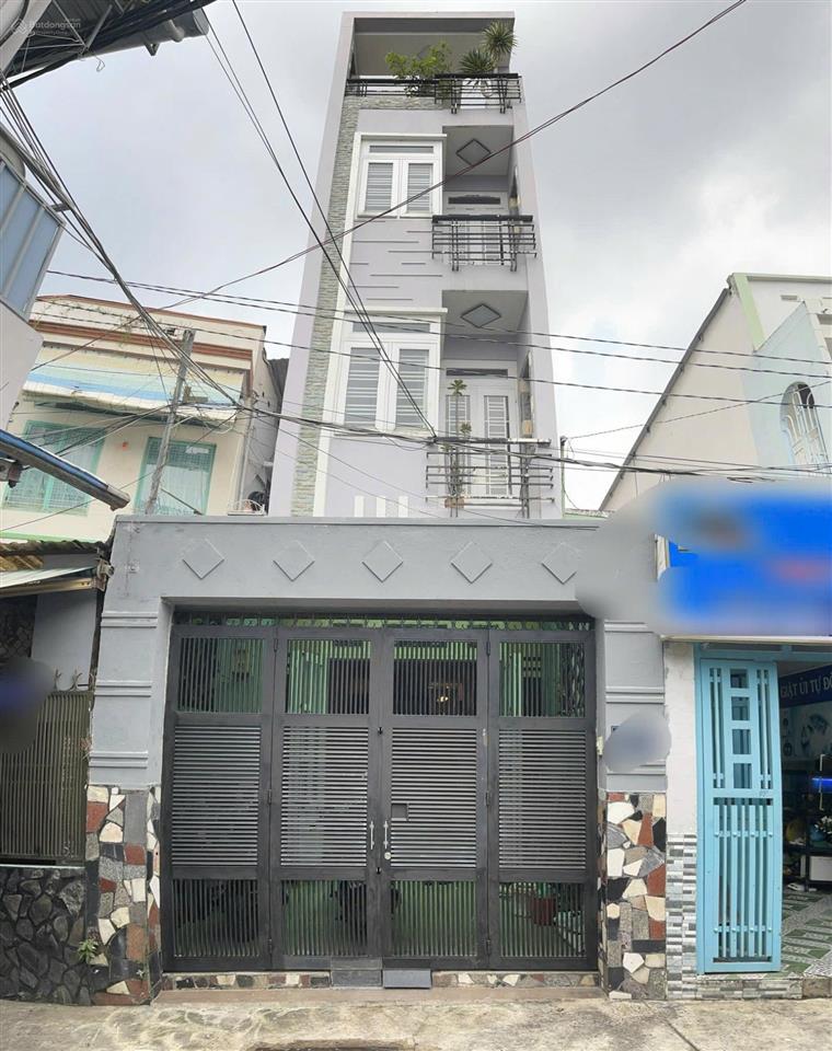 Nhà đẹp q4 tphcm hẻm xe hơi vào