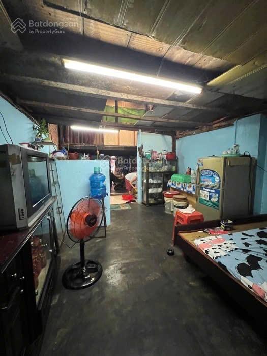 Nhà đẹp q4 tphcm hẻm 3 gác rộng rãi