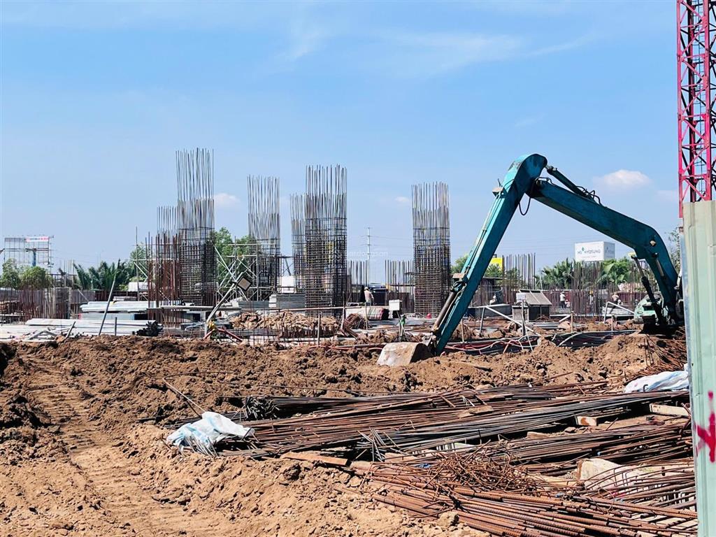 Bán căn hộ chung cư 63m2 dự án mường thanh phú hữu 45 triệu/m2, 5 tầng dịch vụ. hotline 0924 087 ***