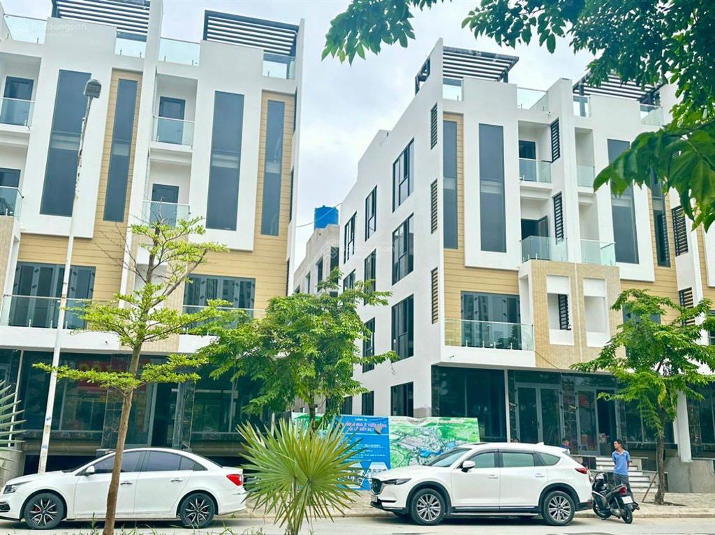 Bán liền kề b1.4 lk 25 giá 73 tr/m2 100m2 chuẩn pháp lý hdmb khu thanh hà cần tiền gấp 0924 087 ***