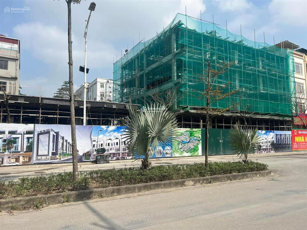Bán liền kề b1.4 lk 25 giá 73 tr/m2 100m2 chuẩn pháp lý hdmb khu thanh hà cần tiền gấp 0924 087 ***
