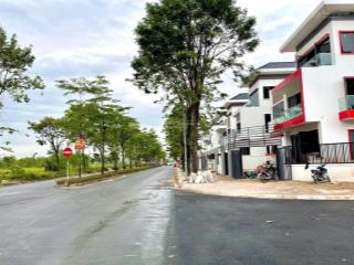 Cần bán gấp căn biệt thự 200m hướng đông, đã xây dựng giá 79 tr/m chuẩn pháp lý hđ mua bán đường 14