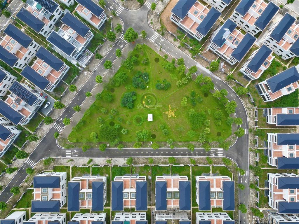 Liền kề đường to, kinh doanh tại khu đô thị thanh hà cienco 5, 100m2 giá có 10 tỷ xây 4 tầng 1 tum