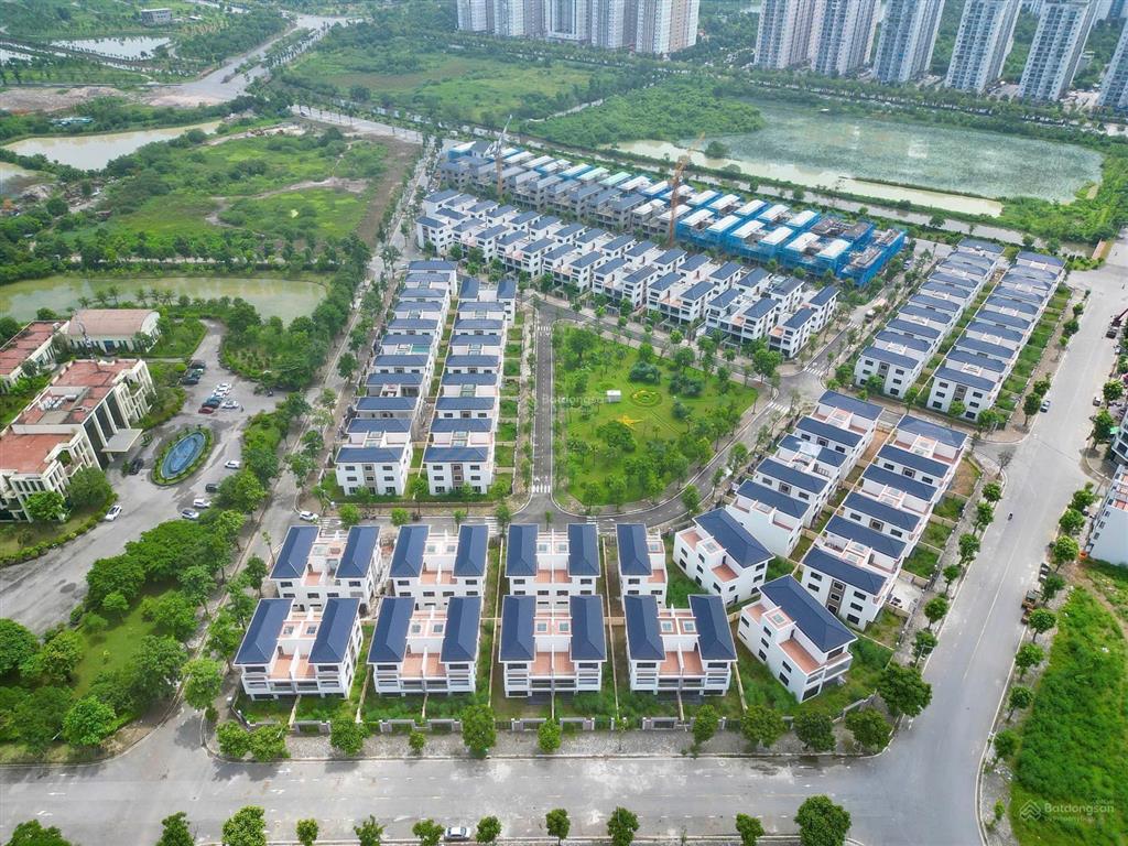 Liền kề đường to, kinh doanh tại khu đô thị thanh hà cienco 5, 100m2 giá có 10 tỷ xây 4 tầng 1 tum