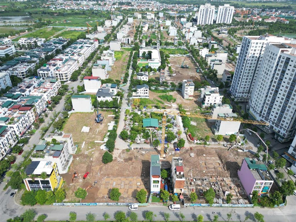 Bán liền kề tại khu đô thị thanh hà mường thanh, 100 triệu/m2, 100m2, đường 25m cần bán gấp tiền