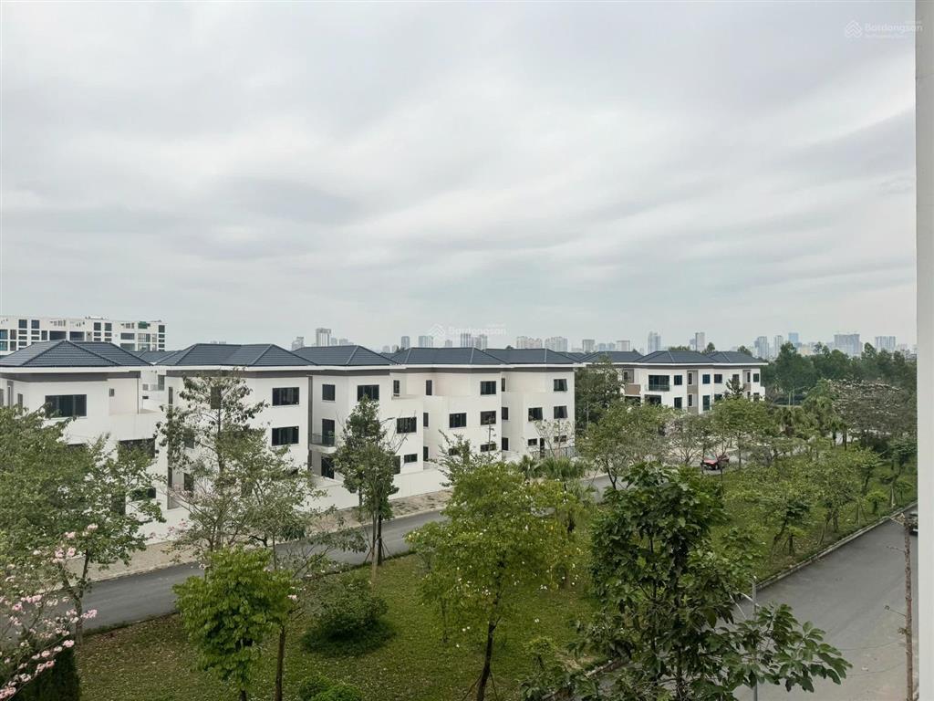 Bán đất khu đô thị thanh hà cienco 5, giá 6 tỷ 85m mặt tiền 5m, hợp đồng cọc với cđt mường thanh