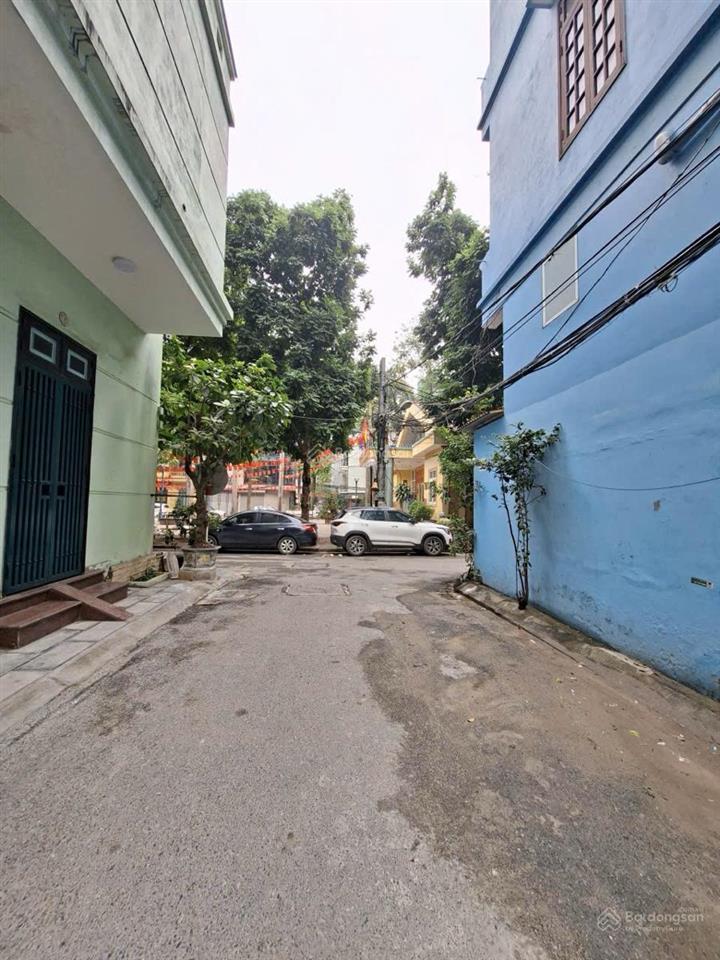 [nguỵ như kon tum] chỉ hơn 17 tỷ  55m2 x 5 tầng  mặt tiền 4.5m  ô tô chạy vòng quanh  2 thoáng