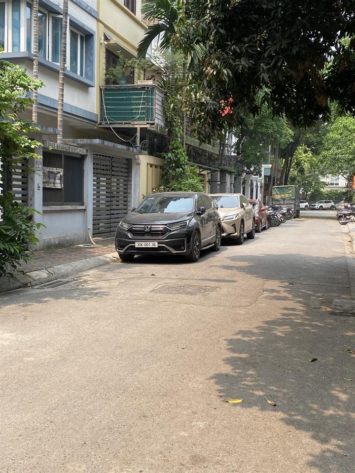 [hạ chào 2 tỷ] hoàng quốc việt  58m2 5 tầng  18.5 tỷ  vỉa hè  kinh doanh  ô tô dừng đỗ