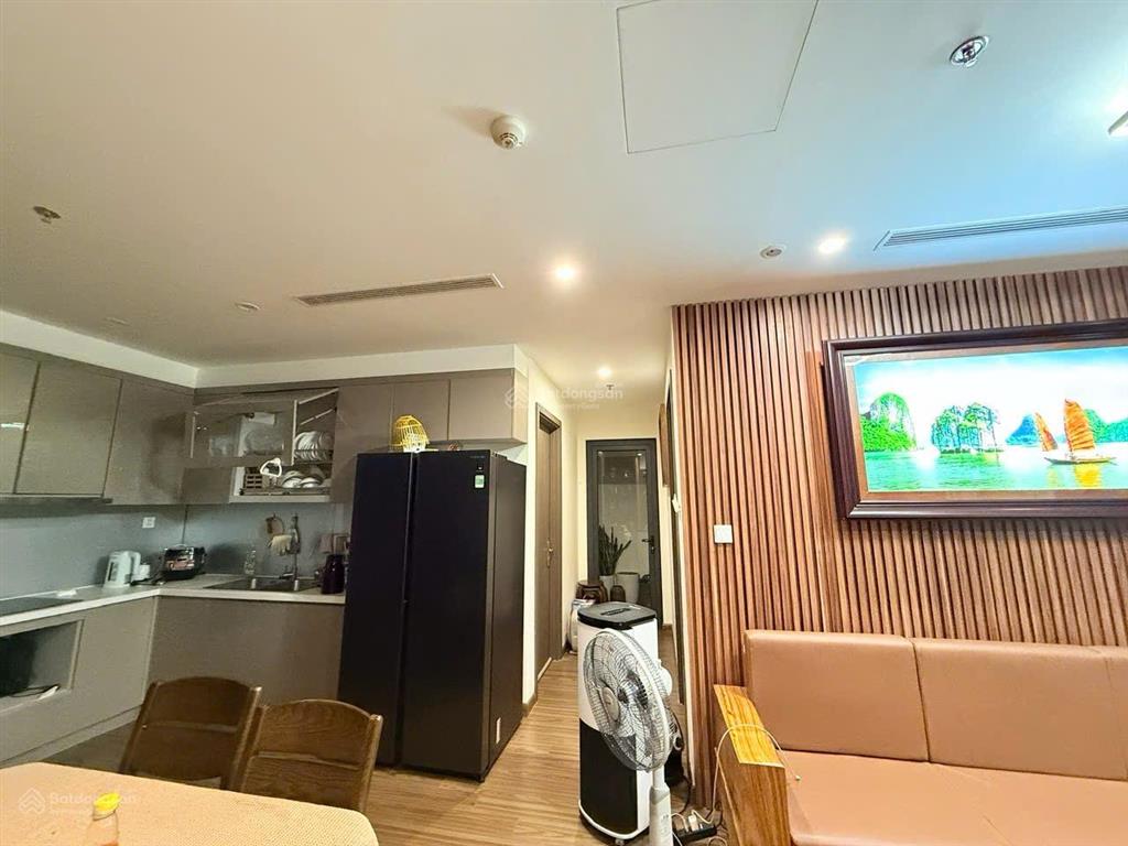 Chính chủ cần bán căn hộ 93m2 10.5 tỷ 1 3pn 2wc  tầng cao view đẹp