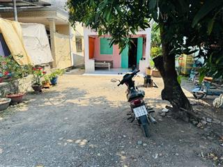 Chốt gấp mới kịp nhà cấp 4 củ chủ yếu mặt tiền kinh tại lộ 3 việt kiều, 3,8 tỷ, 289m2