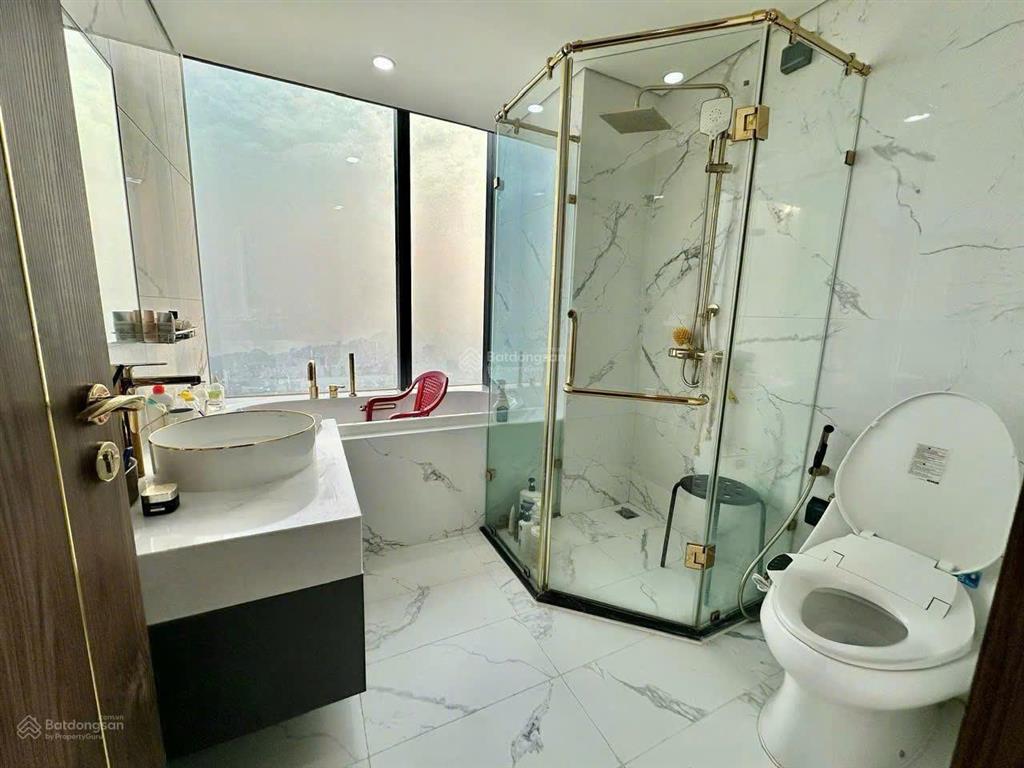 Chính chủ bán căn hộ sunshine city, 105m2, 12,9 tỷ, view toàn cảnh ciputra, sông hồng, hồ tây