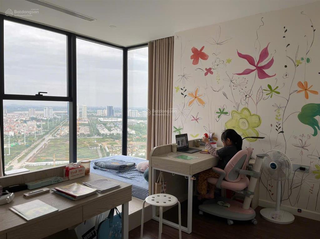Chính chủ bán căn hộ sunshine city, 118m2, 13,9 tỷ, view toàn cảnh ciputra, sông hồng, hồ tây