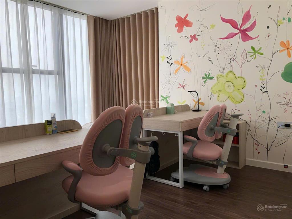 Chính chủ bán căn hộ sunshine city, 118m2, 13,9 tỷ, view toàn cảnh ciputra, sông hồng, hồ tây