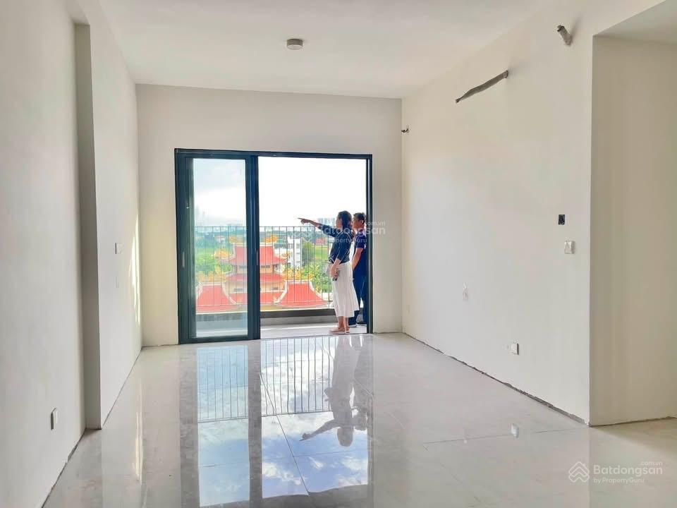 Dư bán căn 2pn, 69m2, nội khu, view biệt thự đẹp hướng đông nam, thoáng mát quanh năm.