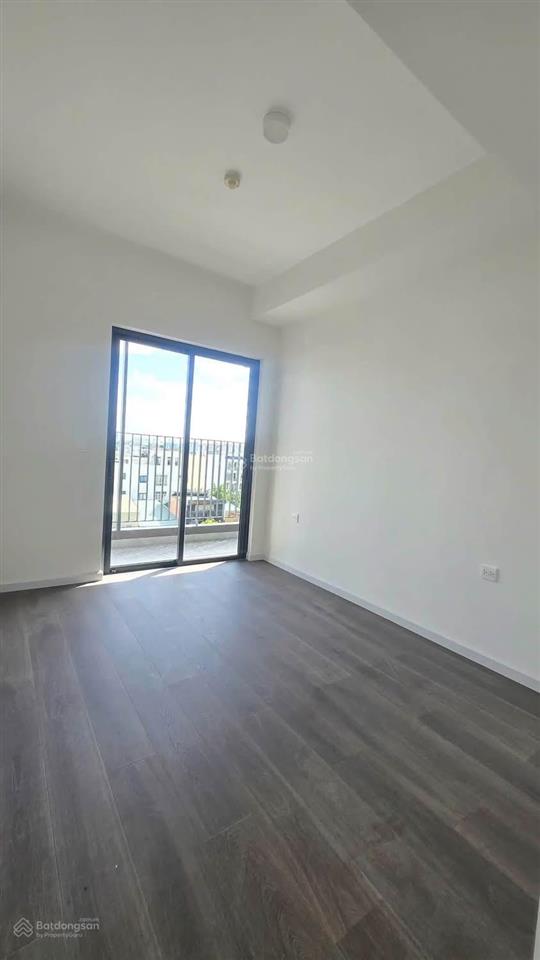 Thu xếp công việc cần bán căn 2pn 2wc 72.6m giá 6ty290, view pháo hoa, landmark 81
