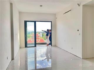 Dư bán căn 2pn, 69m2, nội khu, view biệt thự đẹp hướng đông nam, thoáng mát quanh năm.