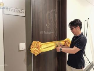 Cần tiền bán gấp thu hồi vốn căn 2pn, 69m, nội khu, view biệt thự đẹp.