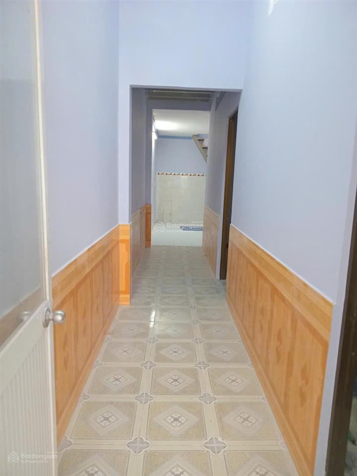 Cho thuê nhà mới 1 trệt, 1 lửng, 3 phòng ngủ, 100m2 tại phường tân chánh hiệp, quận 12, giá 7 triệu