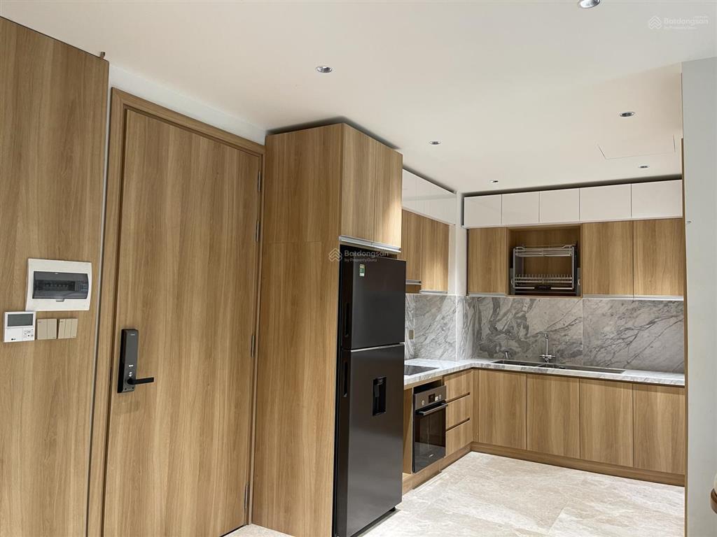 Siêu phẩm, cần bán rẻ căn hộ 2pn 61,8m2 tầng 8 peninsula, ngay mặt sông hàn đà nẵng