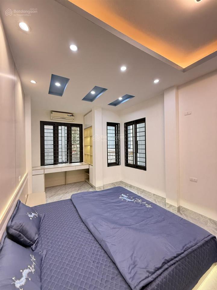 Chính chủ 100% bán căn nhà 5 tầng lê đức thọ, phường cầu giây, nhà mới, nội thất hiện đại, hơn 9 tỷ