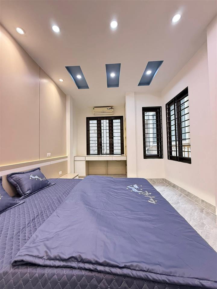Chính chủ 100% bán căn nhà 5 tầng lê đức thọ, phường cầu giây, nhà mới, nội thất hiện đại, hơn 9 tỷ